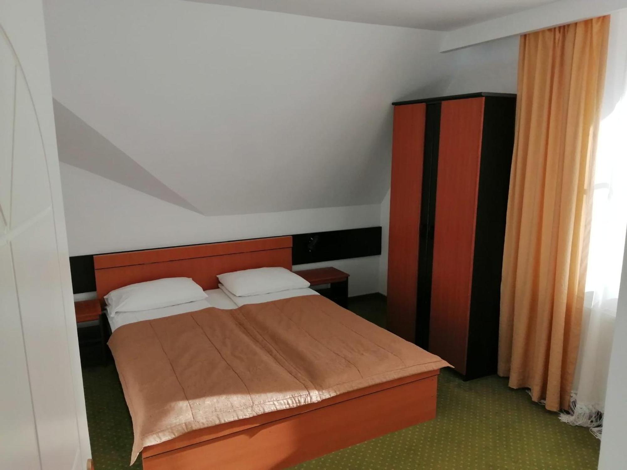 Pensiunea Colina Poiana Brasov Ngoại thất bức ảnh